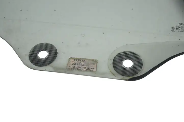 BMW 4 F32 F33 (2013 - 2017) 43R001025 Заднее боковое стекло — фото 2