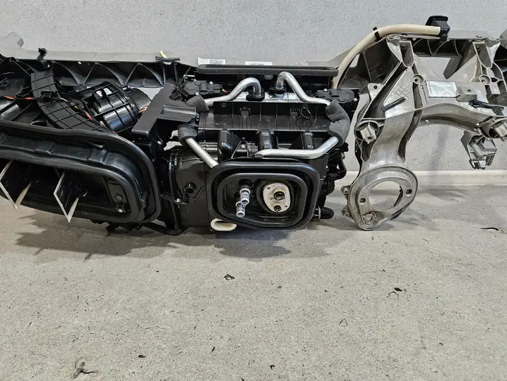 Volvo XC90 (2019 - ) 32275579 Комплект системы вентиляции салона — фото 14