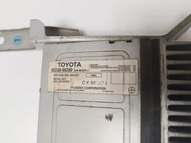 Toyota Land Cruiser (J120) (2002 - 2009) 8628060280 Усилитель звука — фото 3
