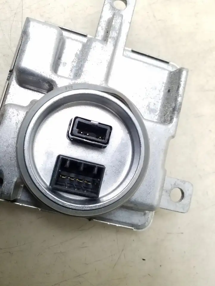 Audi A4 S4 B8 8K (2011 - 2015) 8K0941597E Блок розжига ксенона — фото 2