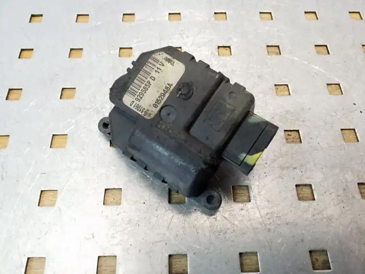 Jeep Grand Cherokee (WK) (2004 - 2010) 929585P Двигатель задвижки потока воздуха — фото 1