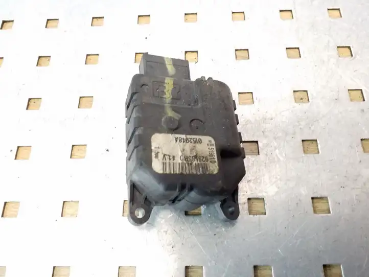 Jeep Grand Cherokee (WK) (2004 - 2010) 929585P Двигатель задвижки потока воздуха — фото 4
