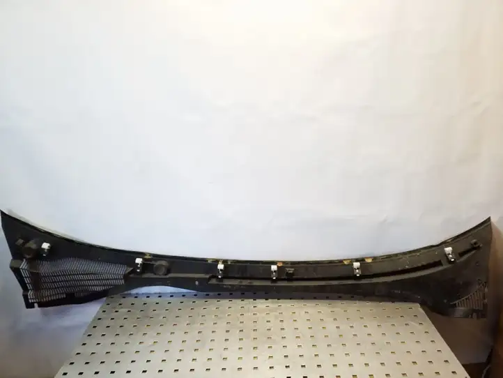 Fiat Grande Punto (2005 - 2014) 51748698 Жабо стеклоочистителей — фото 3