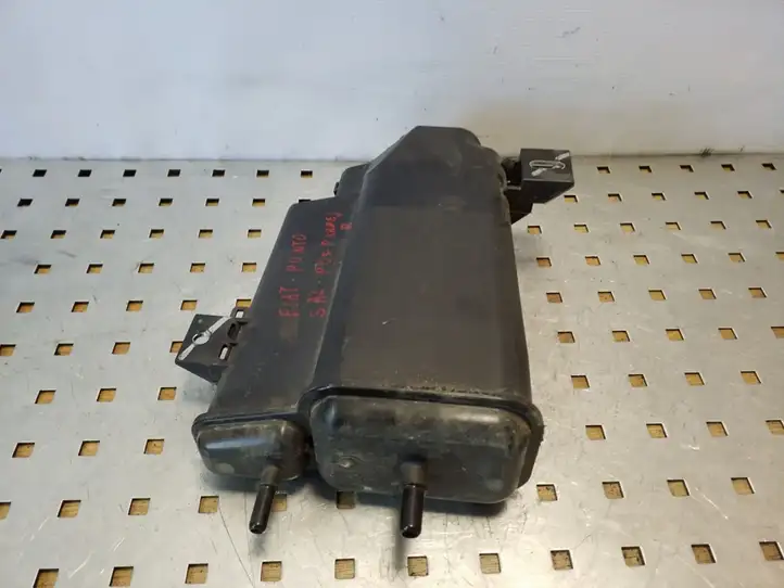 Fiat Grande Punto (2005 - 2014) 13244642 Резонатор впуска — фото 2
