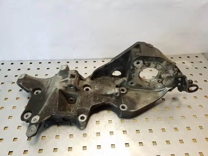 Seat Altea XL (2004 - 2015) V10003L903143D Кронштейн топливного насоса — фото 1