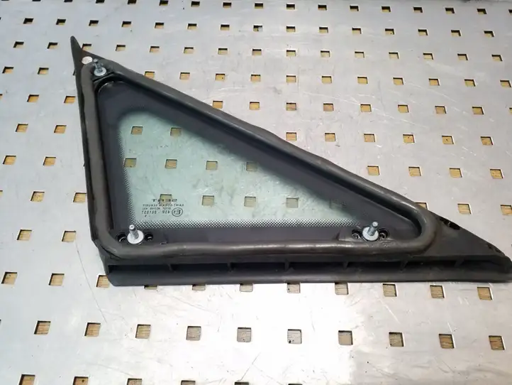 Seat Altea XL (2004 - 2015) 5P0845411 Треугольное стекло кузова — фото 4