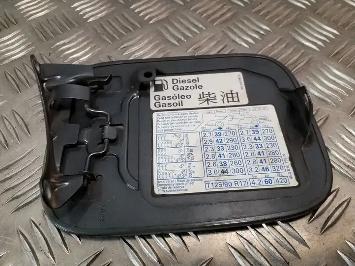 Audi A6 S6 C5 4B (2001 - 2004) 4B0809905A Крышка топливного бака — фото 3