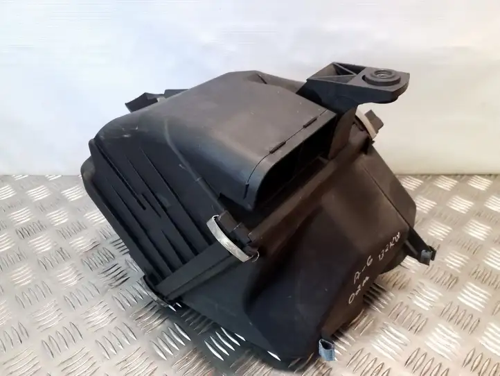 Audi A6 S6 C5 4B (2001 - 2004) 4B0133837F Корпус воздушного фильтра — фото 1