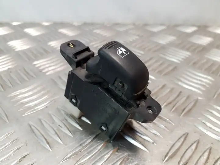 Hyundai Santa Fe (2000 - 2005) 935753C010 Блок кнопок стеклоподъемников — фото 1