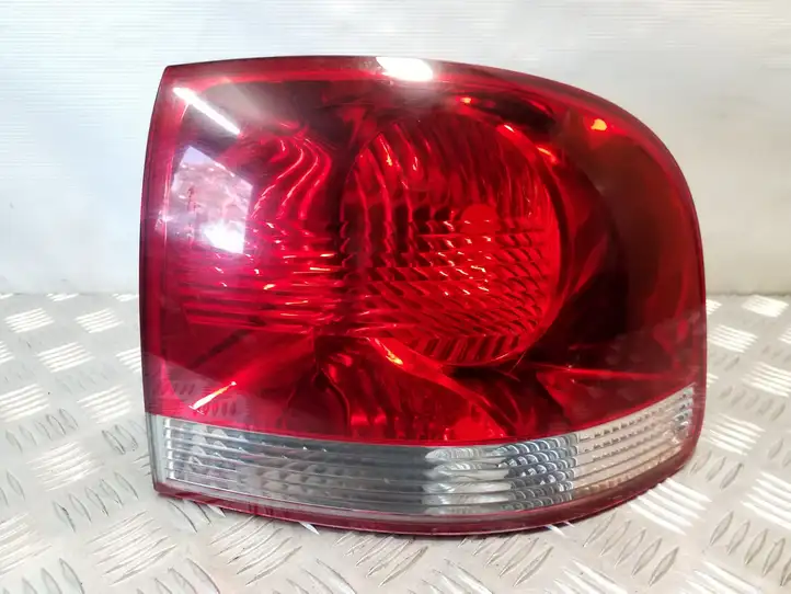 Volkswagen Touareg I (2002 - 2010) 7L6945096K Задний фонарь в кузове — фото 1