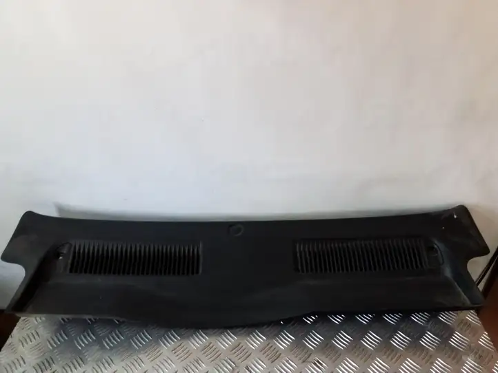 Fiat Grande Punto (2005 - 2014) 735335686 Отделка порога багажника — фото 2