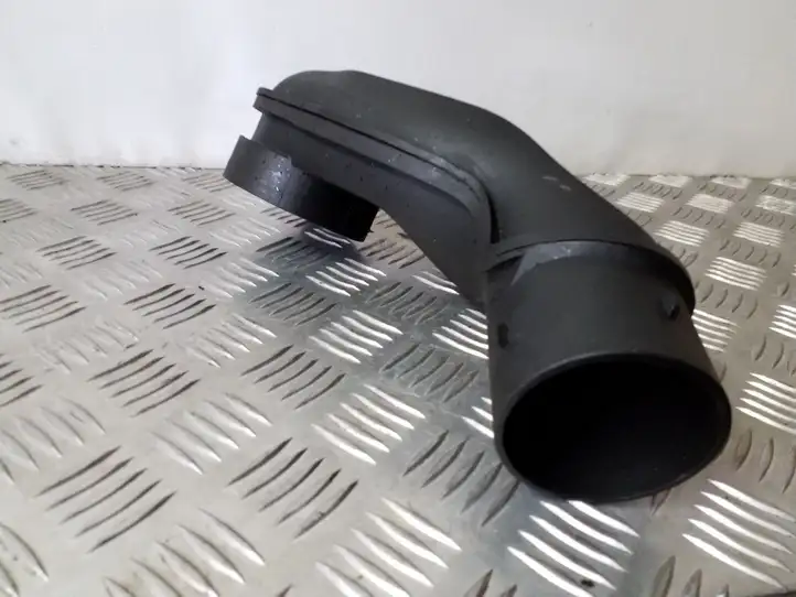 Audi A4 S4 B5 8D (1999 - 2001) 078133356F Детали воздухозаборника — фото 4