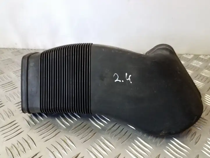 Audi A4 S4 B5 8D (1999 - 2001) 8D0129617E Детали воздухозаборника — фото 3