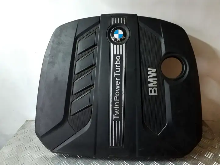 BMW 5 F10 F11 (2009 - 2016) 8510475 Крышка двигателя декоративная — фото 3