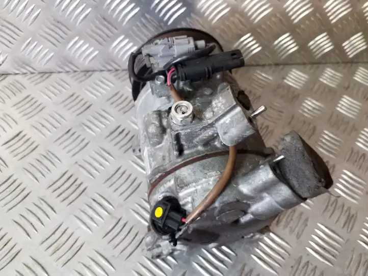 BMW 1 F20 F21 (2011 - 2019) 9330829 Компрессор (насос) кондиционера воздуха — фото 2
