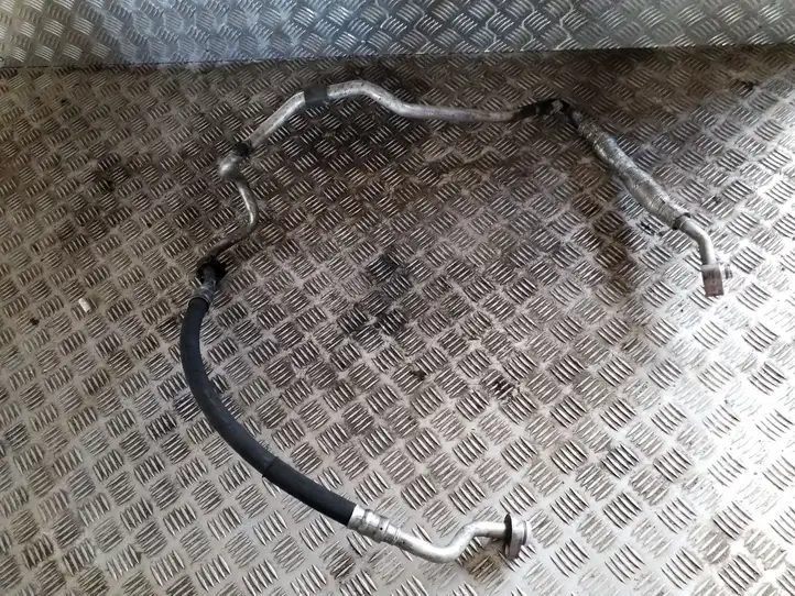 Volkswagen Sharan (2010 - 2015) 7N0820743E Трубки и шланги кондиционера — фото 1
