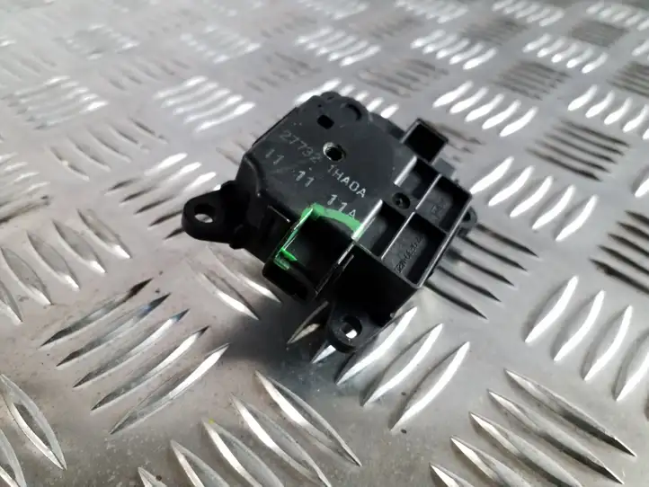 Nissan Juke I F15 (2010 - 2018) 277321HA0A Двигатель задвижки потока воздуха — фото 1