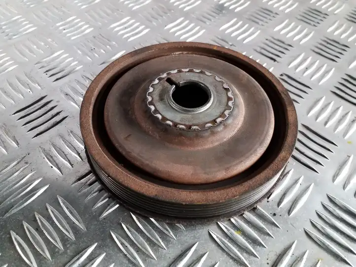 Nissan Juke I F15 (2010 - 2018) E111126A Шкив коленчатого вала — фото 3