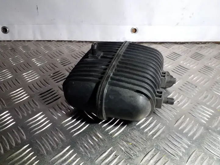 Audi A6 C7 (2011 - 2014) 8K0129955A Резонатор впуска — фото 3