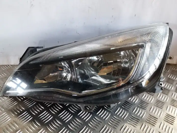 Opel Astra J (2012 - 2015) 1LG01001169 Передняя фара — фото 1