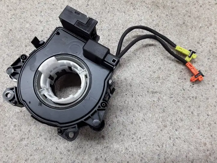 Nissan Juke I F15 (2010 - 2018) 0265019105 Контактное кольцо SRS — фото 1