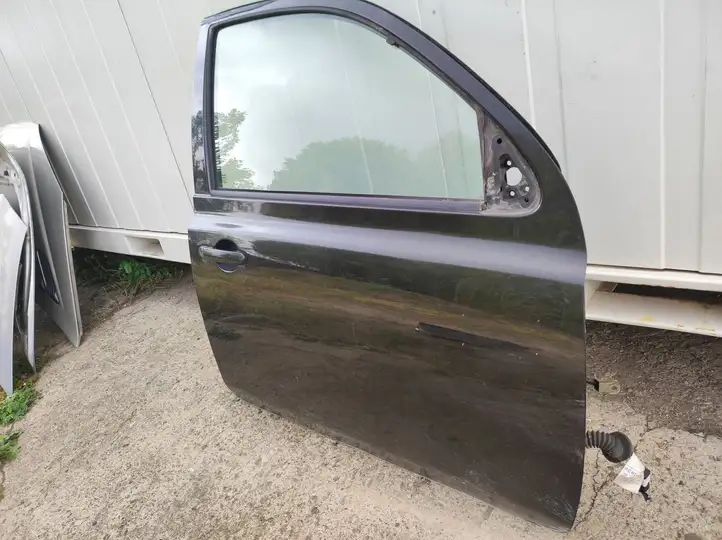 Nissan Micra (2003 - 2007) Дверь — фото 10