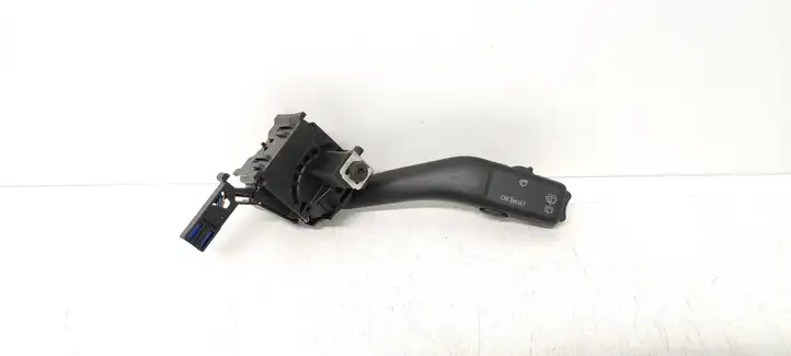 Skoda Octavia Mk2 (1Z) (2004 - 2013) 1K0953519A Переключатель стеклоочистителей — фото 1