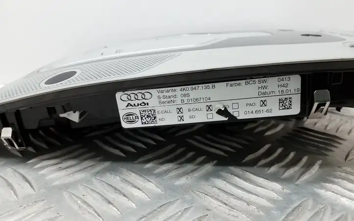 Audi A6 S6 C8 4K (2018 - ) 4K0947135B Передняя подсветка — фото 3