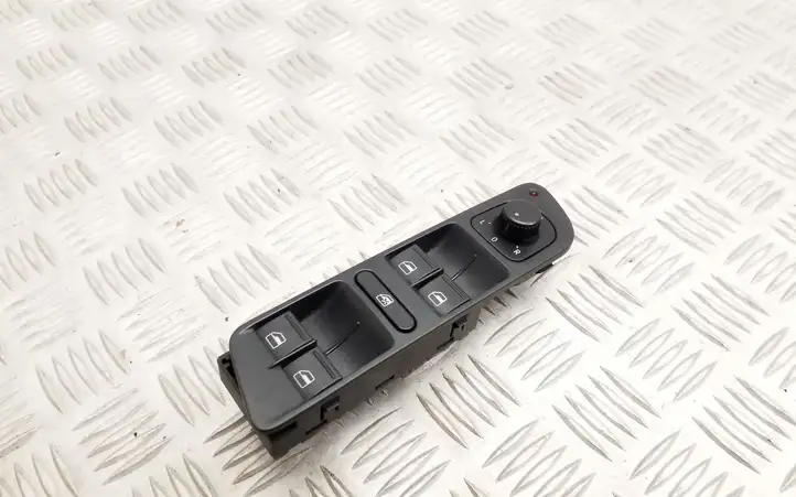 Volkswagen Tiguan (2007 - 2011) 1K4959857B Блок кнопок стеклоподъемников — фото 1