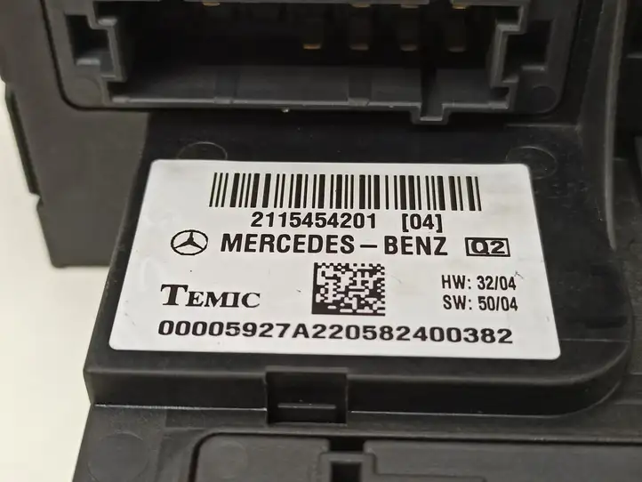 Mercedes-Benz E W211 (2002 - 2009) 2115454201 Блок предохранителей — фото 11