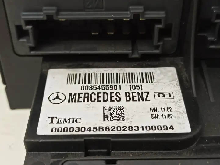 Mercedes-Benz E W211 (2002 - 2009) 0035455901 Блок предохранителей — фото 11