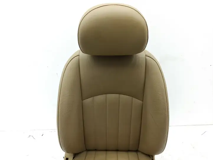 Mercedes-Benz CLS C219 (2003 - 2011) Переднее сиденье пассажира — фото 8
