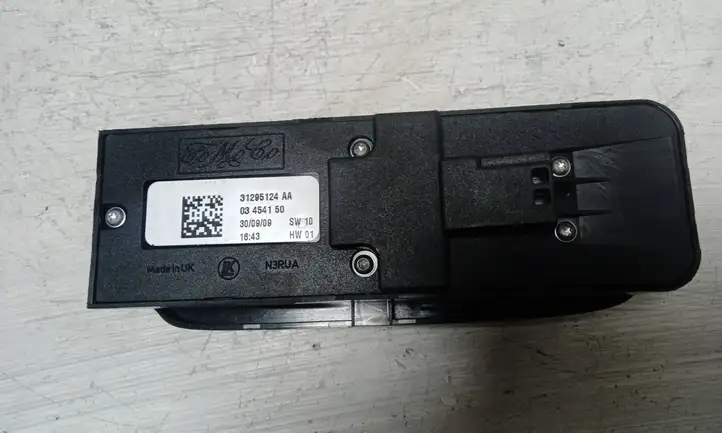 Volvo C30 (2010 - 2013) 31295124AA Кнопка стеклоподъемников — фото 4