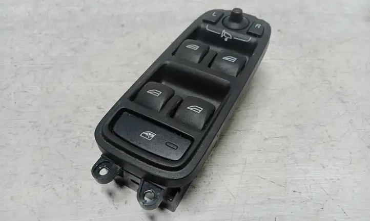 Volvo XC60 (2008 - 2013) 31334346 Кнопка стеклоподъемников — фото 1