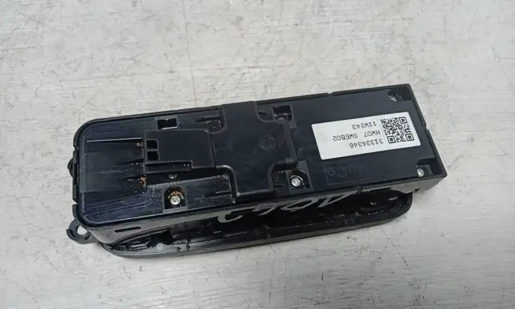 Volvo XC60 (2008 - 2013) 31334346 Кнопка стеклоподъемников — фото 5