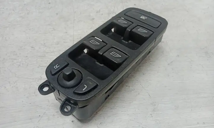 Volvo V50 (2004 - 2008) 30710788 Кнопка стеклоподъемников — фото 2
