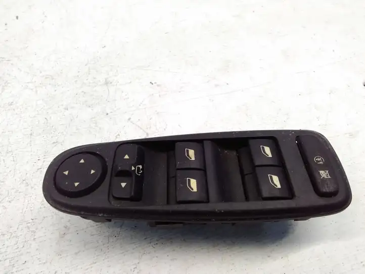 Citroen C4 I Picasso (2006 - 2013) 96639383ZD Блок кнопок стеклоподъемников — фото 2