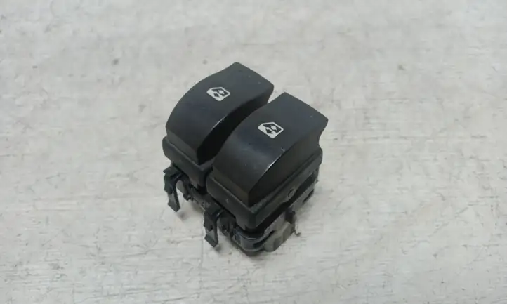 Renault Scenic II - Grand scenic II (2003 - 2006) 315042A Блок кнопок стеклоподъемников — фото 1