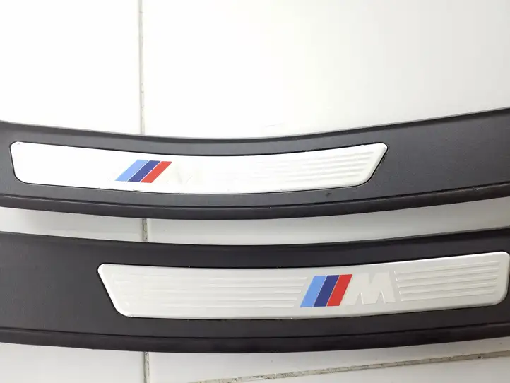BMW 5 F10 F11 (2009 - 2016) 51478050044 Внутренняя отделка заднего порога — фото 3