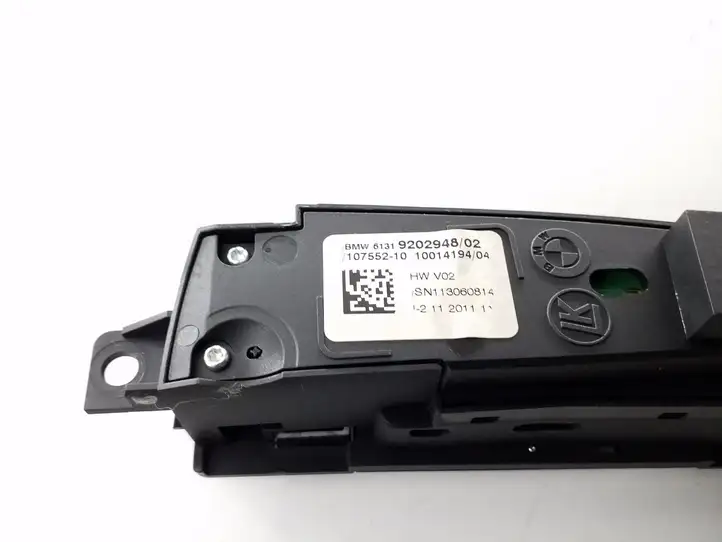 BMW 5 F10 F11 (2009 - 2016) 61319202948 Другие включатели / ручки/ переключатели — фото 4