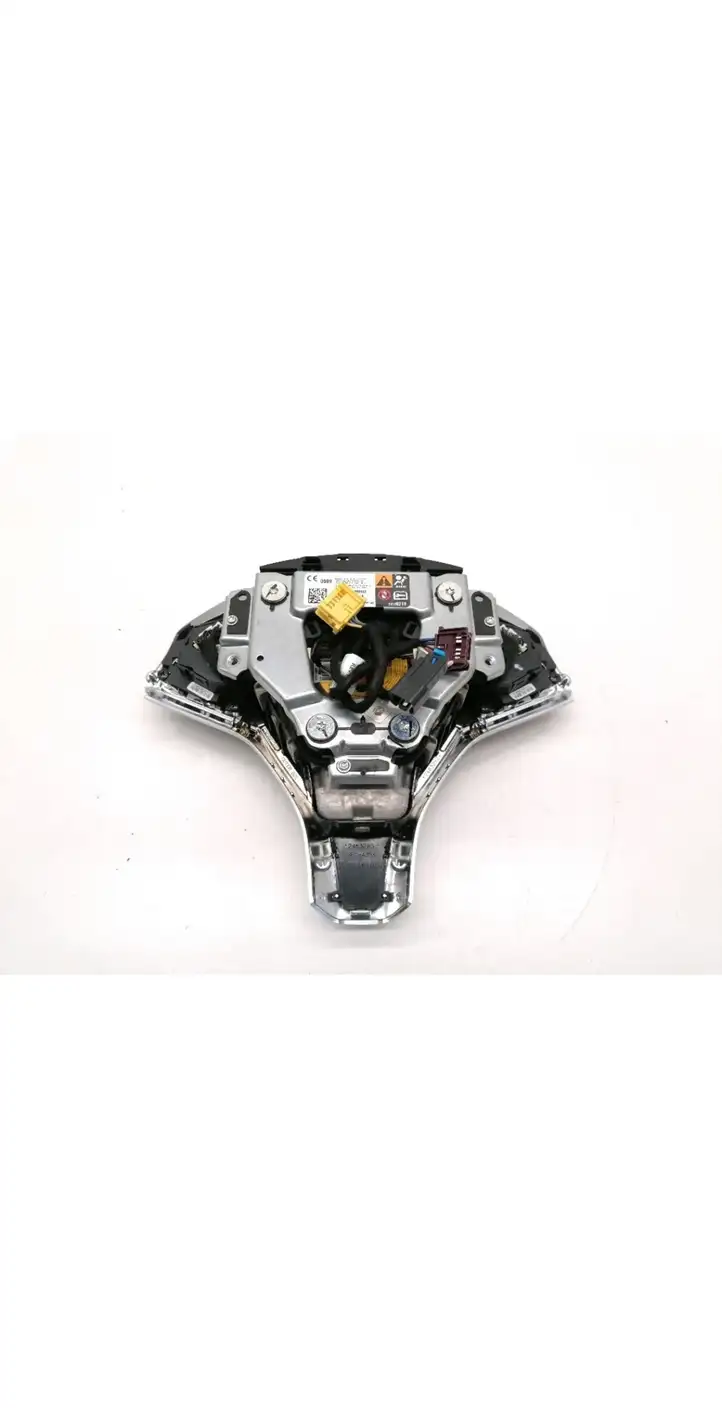 Tesla Model S (2016 - 2021) 1036779-01-B Подушка безопасности руля — фото 2