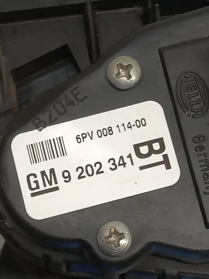 Opel Zafira B (2008 - 2014) 9202341 Педаль акселератора — фото 3