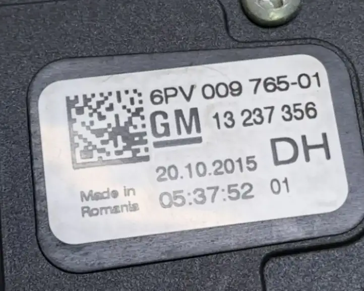 Opel Insignia A (2008 - 2017) 13237356 Педаль акселератора — фото 4