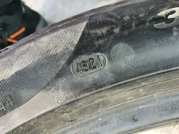 Audi Q7 4L (2009 - 2015) PIRELLI Летняя шина R21 — фото 2