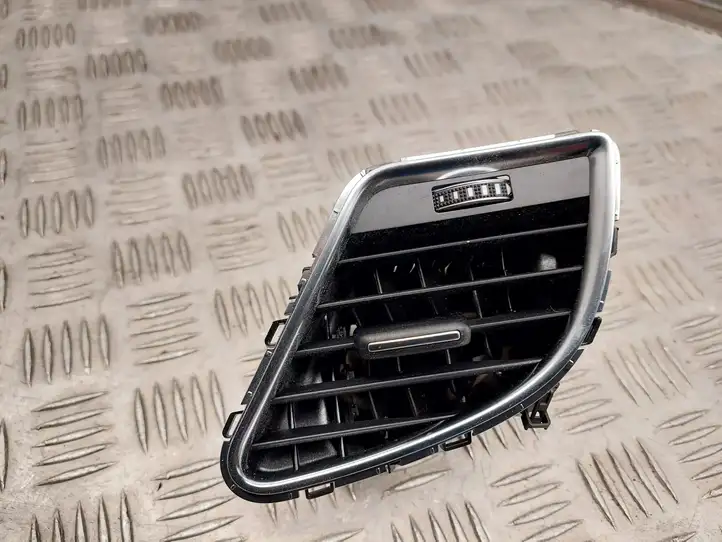 Audi A4 S4 B8 8K (2011 - 2015) Боковой воздушный дефлектор — фото 2