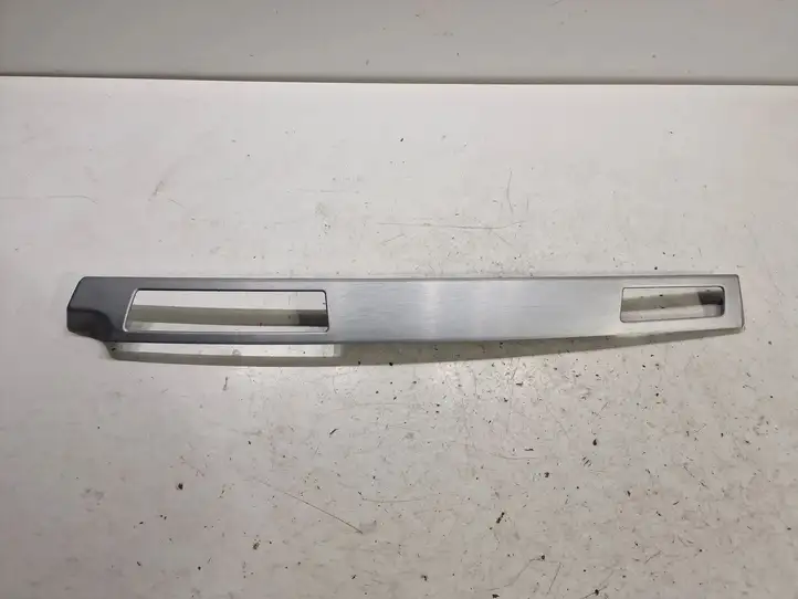 BMW 5 E60 E61 (2004 - 2010) 695105205 Отделка внутренней панели салона — фото 1