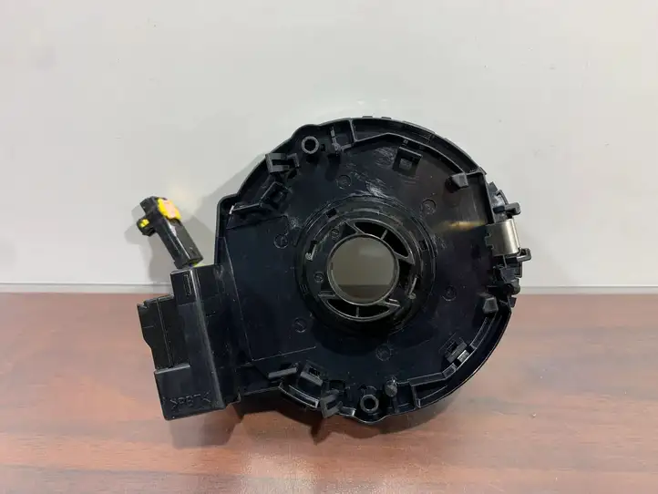 Suzuki Vitara (2014 - 2018) CM64J1RB69098 Контактное кольцо SRS — фото 2