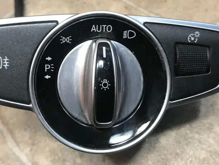 Mercedes-Benz S W222 (2013 - ) A2229055508 Включатель фонарей — фото 7