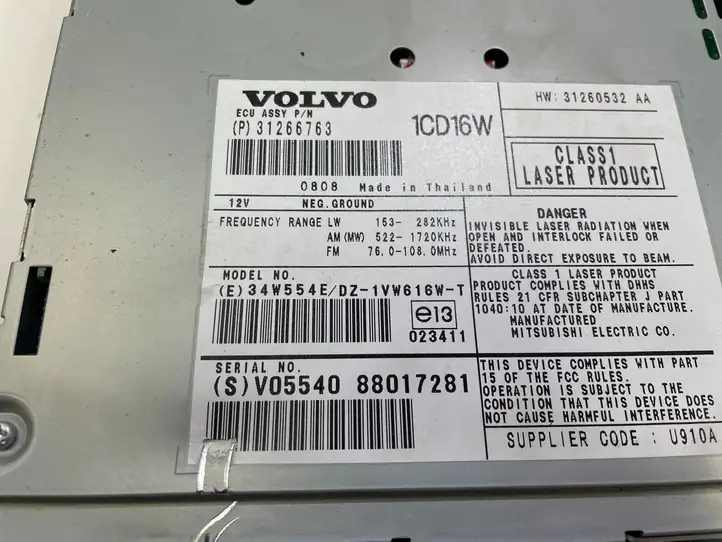 Volvo V50 (2008 - 2012) 31266763 Магнитола / мультимедийная система — фото 4