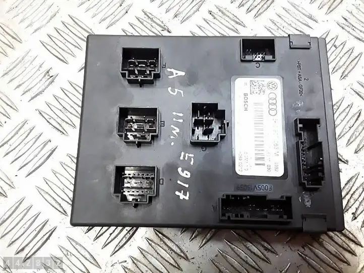 Audi A5 8T 8F (2007 - 2011) 8K0907063M Модуль комфорта — фото 1